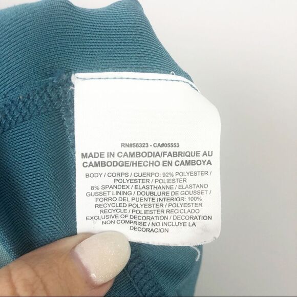 NIKE | 2 Tone Teal Capri Leggings Dri Fit Small - Picture 6 of 7